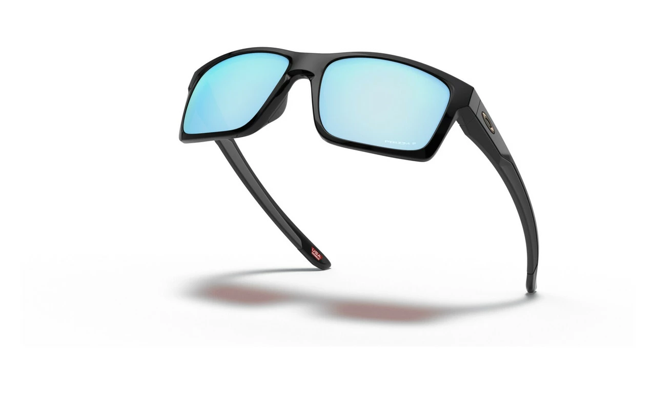Oakley - Mainlink Performance Sunglasses: Polished Black/Polished Black Frame, Prizm Ruby Polarised Deep H2O Lenses 5 Oakley - Mainlink Performance Sunglasses: Polished Black/Polished Black Frame, Prizm Ruby Polarised Deep H2O Lenses - Image 3