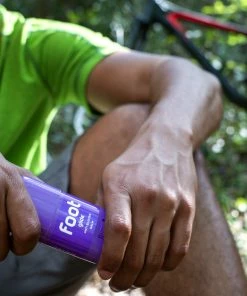 2XU-shop -2XU-shop body glide foot 01 establishing 85772.1660316555