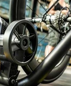 Saris - M2 Wheel On Smart Trainer (Int'l Plugs) -2XU-shop m2 l3 38693.1675846002